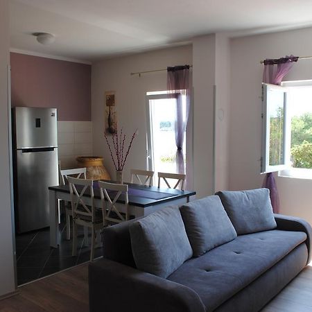 Ante Carov Apartment Verunic ภายนอก รูปภาพ
